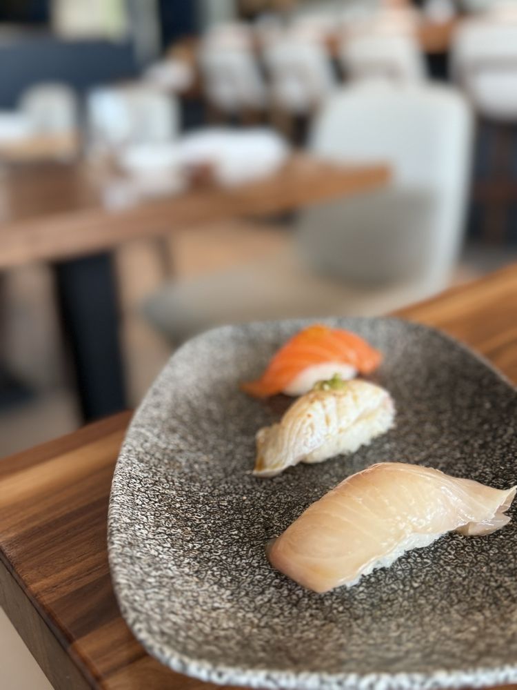 OMAKAI sushi